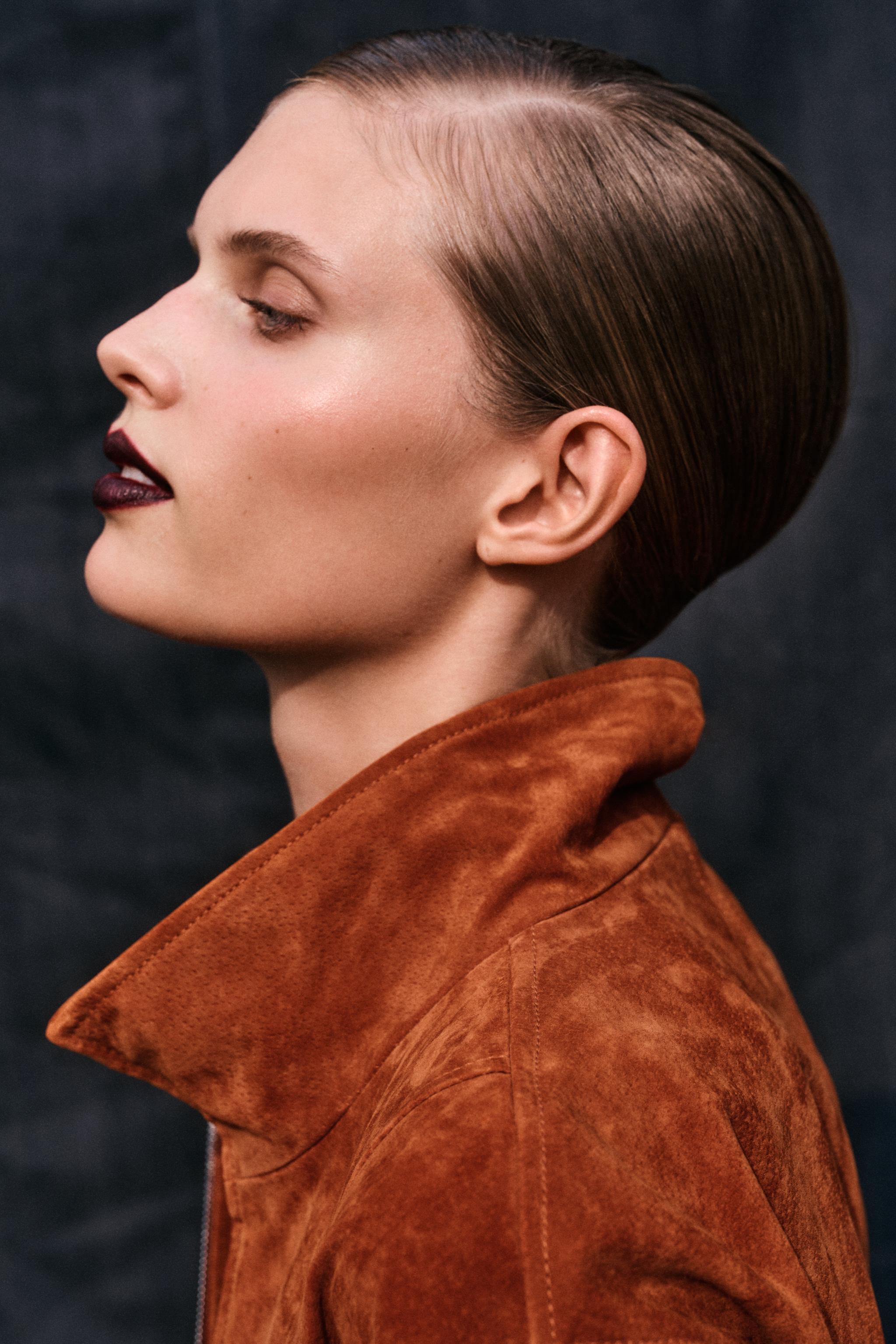 100% LEATHER STAND COLLAR JACKET